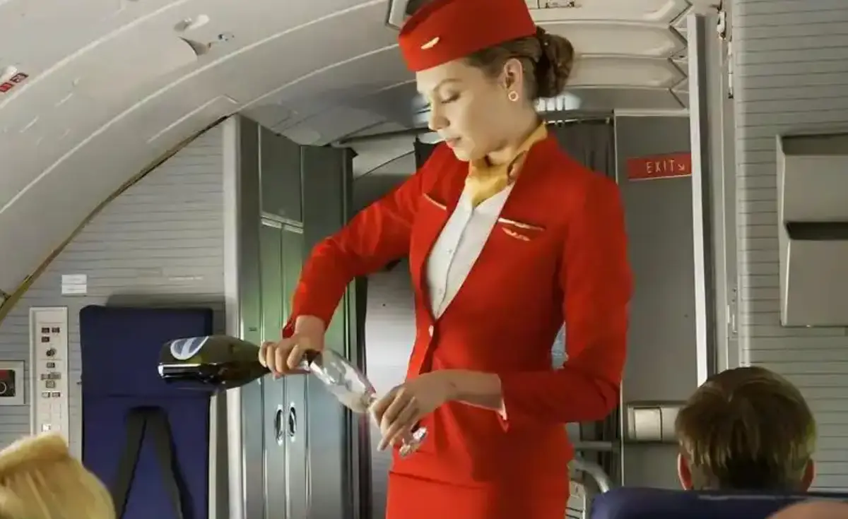 《法国空乘4》资源下载-法版HD高清全集完整版在线观看-法国空乘4免费未删减播放